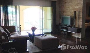 2 Bedrooms Condo for sale in Phra Khanong, Bangkok Silver Heritage