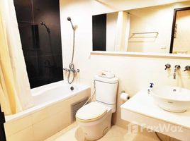 1 спален Квартира в аренду в The Address Sukhumvit 42, Phra Khanong