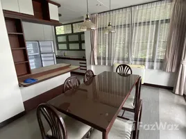 3 Bedroom Apartment for rent at Tippy Court, Khlong Tan Nuea