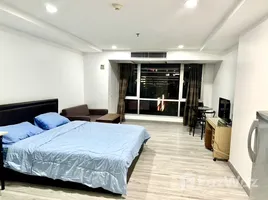 Studio Wohnung zu vermieten im The Trendy Condominium, Khlong Toei Nuea