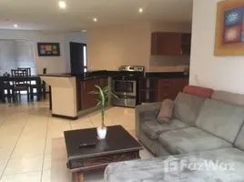 3 спален Квартира в аренду в Apartment For Rent in Santa Ana, Santa Ana