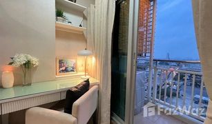 1 Schlafzimmer Wohnung zu verkaufen in Bang Pakok, Bangkok Ivy River