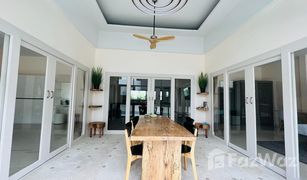 3 Bedrooms Villa for sale in Maenam, Koh Samui 