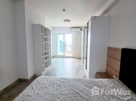 1 Bedroom Apartment for sale at Supalai Park Ekkamai-Thonglor, Bang Kapi, Huai Khwang
