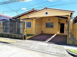 PANAMA OESTE で売却中 3 ベッドルーム 一軒家, San Carlos