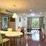 2 спален Квартира в аренду в 49 Suite, Khlong Tan Nuea