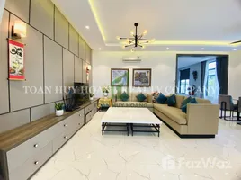 4 Habitación Villa en alquiler en Euro Village, An Hai Tay