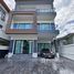 5 спален Дом for sale in Phra Khanong Nuea, Бангкок, Phra Khanong Nuea, Щаттхана