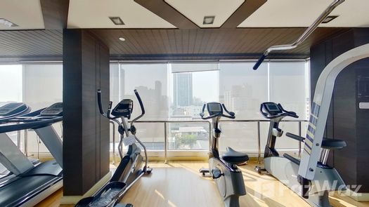 写真 1 of the Communal Gym at Centric Ratchada-Suthisan