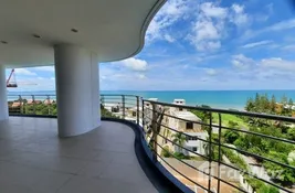 La Royale Beach