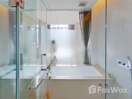 1 спален Кондо на продажу в The Room Sukhumvit 21, Khlong Toei Nuea, Щаттхана