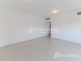 3 спален Квартира на продажу в Tower 18, Al Reef Downtown