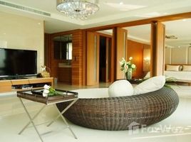 6 Bedroom House for sale in Bangkok, Khlong Toei Nuea, Watthana, Bangkok