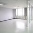 60 кв.м. Office for rent at Forum Tower, Huai Khwang