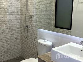 2 спален Дом в аренду в Haus Niche Chaengwattana - Samakkee, Bang Talat