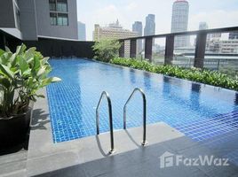 1 chambre Condominium à louer à , Khlong Tan