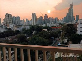 1 спален Квартира в аренду в Bless Residence Ekkamai, Khlong Tan Nuea