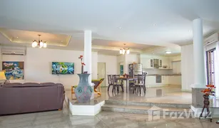 4 Bedrooms House for sale in Hua Hin City, Hua Hin Sunset Village