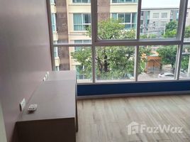 2 Schlafzimmer Wohnung zu verkaufen im Happy Condo Ladprao 101, Khlong Chaokhun Sing, Wang Thong Lang