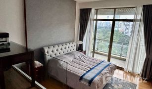 2 Bedrooms Condo for sale in Khlong Toei, Bangkok The Lakes