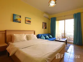 Appartement 2 chambre à vendre à Florenza Khamsin, Arabia Area