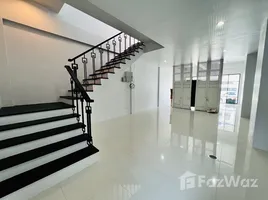 ทาวน์เฮ้าส์ 3 ห้องนอน ให้เช่า ในโครงการ Sino Village, รัษฎา, เมืองภูเก็ต, ภูเก็ต