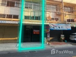 バンコク・ノイ, バンコク で賃貸用の 2 ベッドルーム Whole Building, Bang Khun Si, バンコク・ノイ