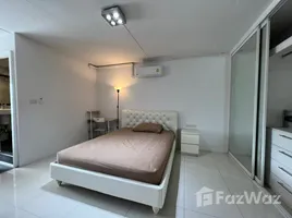 Studio Condo for sale at Ekamai Condo Town, Khlong Tan Nuea, Watthana, Bangkok, Thailand