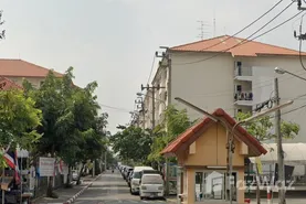 Baan Eua Arthorn Lat Krabang 1 Immobilier à Thap Yao, Bangkok&nbsp;