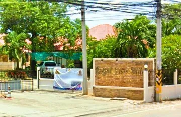 Royal View Village in เมืองพัทยา, พัทยา