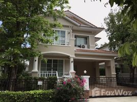 3 Bedroom Villa for rent at Mantana Onnut-Wongwaen, Dokmai, Prawet, Bangkok