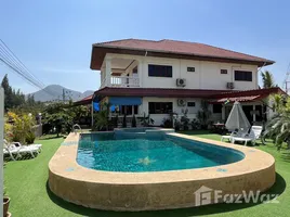 7 Bedroom Villa for sale in Hua Hin, Nong Kae, Hua Hin