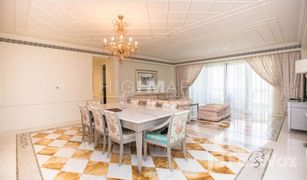 2 Habitaciones Apartamento en venta en , Dubái Palazzo Versace
