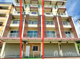 10 chambre Maison de ville for sale in Mueang Chon Buri, Chon Buri, Saen Suk, Mueang Chon Buri