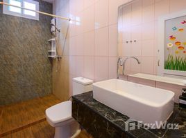 4 спален Вилла for rent in Таиланд, Нонг Кае, Хуа Хин, Прачуап Кири Кхан, Таиланд