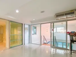 200 ตรม. Office for rent in ฮาบิโตะ มอลล์, พระโขนงเหนือ, พระโขนง