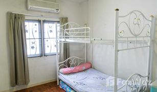 Таунхаус, 3 спальни на продажу в Pracha Thipat, Патумтани Baan Fah Rangsit-Klong 2