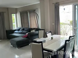 3 Bedroom House for rent at Mantana Rama 9-Srinakarin, Hua Mak, Bang Kapi