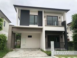 4 Bedroom Villa for sale at Centro Bangna Km7, Bang Kaeo, Bang Phli, Samut Prakan