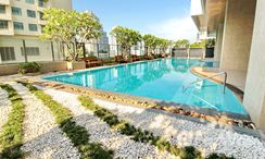 รูปถ่าย 2 of the Communal Pool at ไบร์ท สุขุมวิท 24