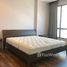 2 спален Кондо в аренду в The Room Sukhumvit 62, Bang Chak