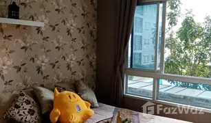 1 Bedroom Condo for sale in Arun Ammarin, Bangkok The Trust Residence Pinklao