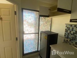 1 Bedroom Condo for sale at Lumpini Condo Town Bodindecha - Ramkhamhaeng, Phlapphla, Wang Thong Lang