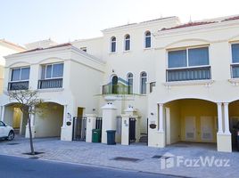 3 غرفة نوم فيلا للبيع في Bayti Townhouses, Al Hamra Village