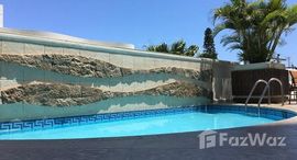 Unités disponibles à Great long-term rental in prestigious Salinas oceanfront building