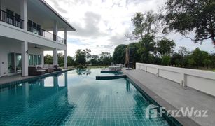 Вилла, 7 спальни на продажу в Huai Yai, Паттайя Greenview Villa Phoenix Golf Club Pattaya