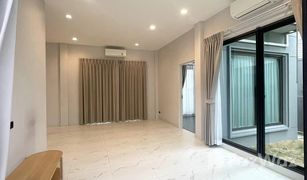 Дом, 4 спальни на продажу в Mahasawat, Нонтабури Bangkok Boulevard Rama 5