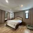 5 Bedroom House for rent in Sam Sen Nok, Bangkok, Sam Sen Nok