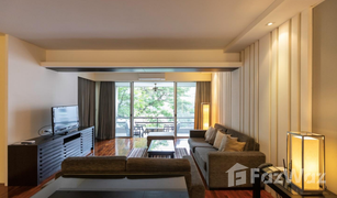 3 Bedrooms Condo for sale in Khlong Toei Nuea, Bangkok Krystal Court