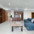 2 спален Кондо в аренду в The Emporio Place, Khlong Tan